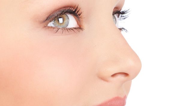 woman's green eyes