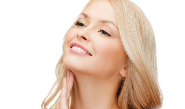 woman with long blonde hair